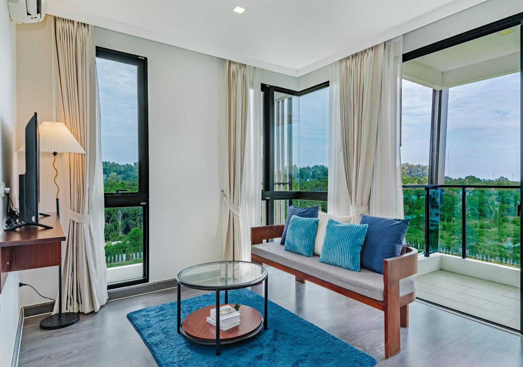 Wyndham Royal Lee Phuket Otel Nai Yang Beach Dış mekan fotoğraf